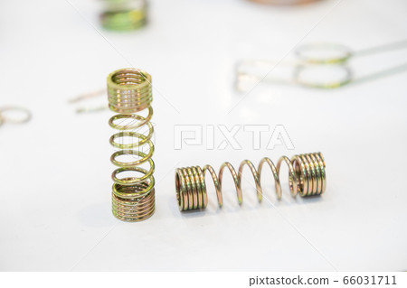 The wire coil spring parts. 66031711