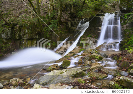 Mimuro Waterfall (Shishiwa City, Hyogo Prefecture) Mimuro Waterfall (Shishiwa City, Hyogo Prefecture) 66032173