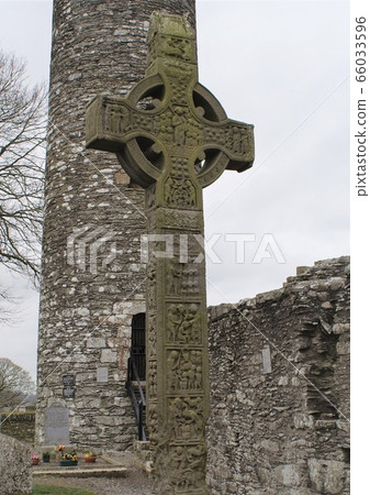 Irish Monastery Voice High Cross (Celtic Cross) 66033596