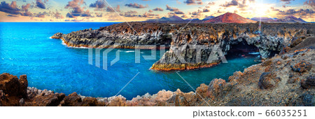 Beaches, cliffs and islands of Spain Beaches, cliffs and islands of Spain 66035251