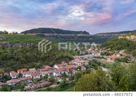 Various tourist attractions of Veliko Tarnovo, Bulgaria 66037072