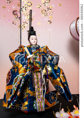 Hina娃娃站立的小雞 66040062