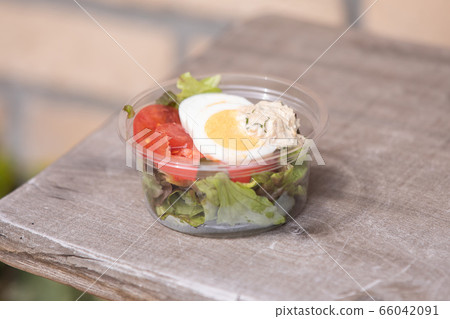 A salad A salad 66042091