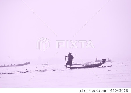 茵萊湖,緬甸最受歡迎的旅遊景點之一 茵萊湖,緬甸最受歡迎的旅遊景點之一 66043478