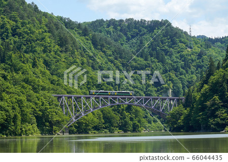 忠見線深綠色第一橋 66044435