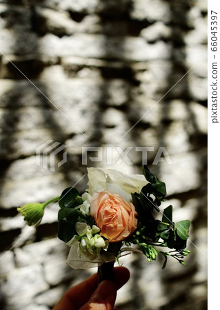 Pretty wedding butoniers Pretty wedding butoniers 66045397