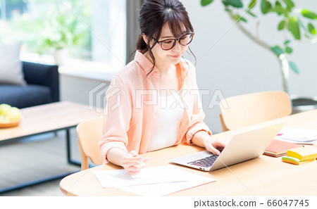 Telework 66047745