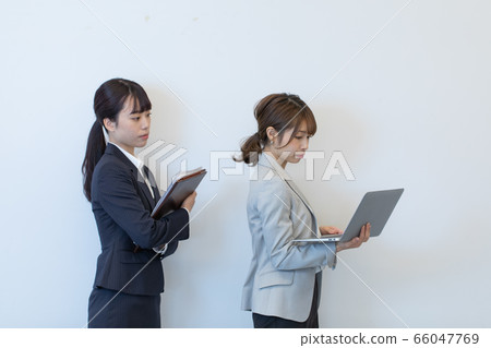 Subordinate guidance for female employees 66047769