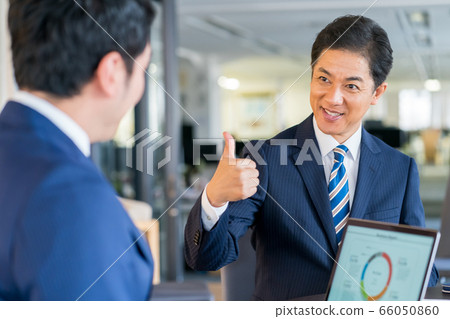 商務人士 商人 男性白領 66050860