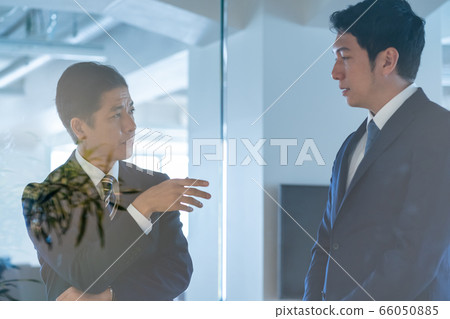 老闆 上司 主管 66050885