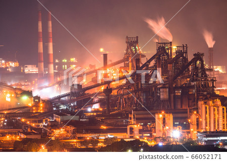 《Hiroshima Prefecture》Fukuyama City/Night view of the factory《Steelworks》 《Hiroshima Prefecture》Fukuyama City/Night view of the factory《Steelworks》 66052171