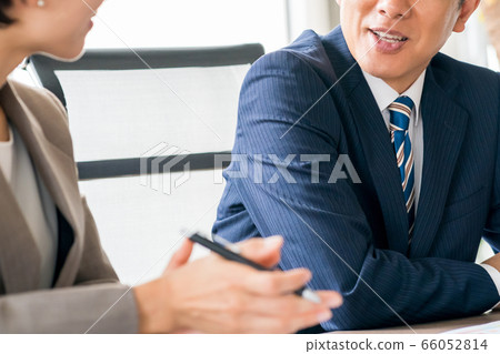 meeting, business person, Japanese people 66052814