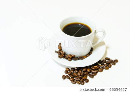 Black coffee and coffee beans 66054627