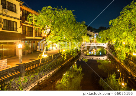 《Hyogo Prefecture》Fresh green Kinosaki hot spring/hot spring town 66055196