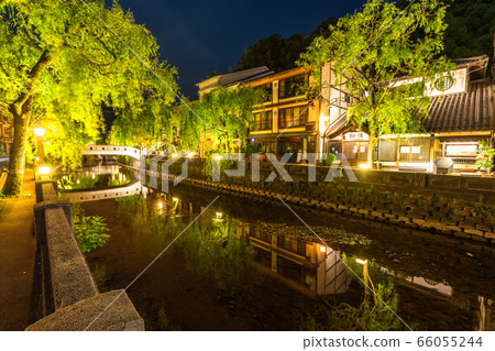 《Hyogo Prefecture》Fresh green Kinosaki hot spring/hot spring town 66055244