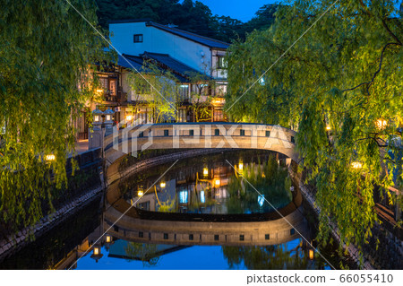 《Hyogo Prefecture》Fresh green Kinosaki hot spring/hot spring town 66055410