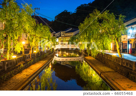 《兵庫縣》新鮮的綠色城崎溫泉/溫泉町 《兵庫縣》新鮮的綠色城崎溫泉/溫泉町 66055468