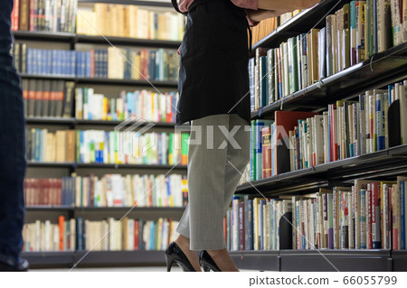 書店文員圖書館圖書管理員 66055799