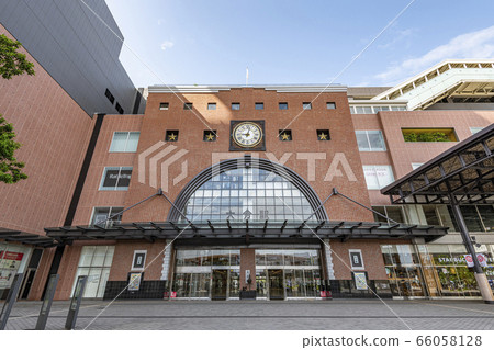 大分縣大分市 通往大分的門戶 JR大分站北口 大分縣大分市 通往大分的門戶 JR大分站北口 66058128