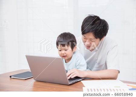 Dad and son 66058940