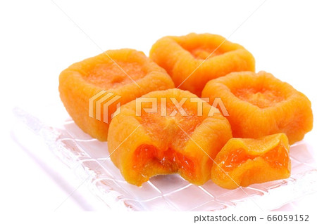 Ampo persimmon dried persimmon white background 66059152