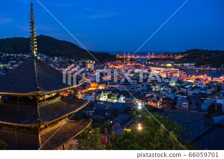 《Hiroshima Prefecture》 Night view of Onomichi, cityscape of Mie Tower 66059701