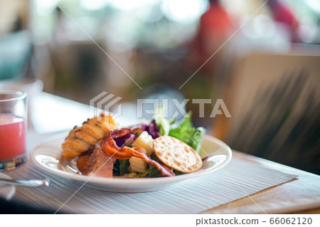 Guam breakfast 66062120