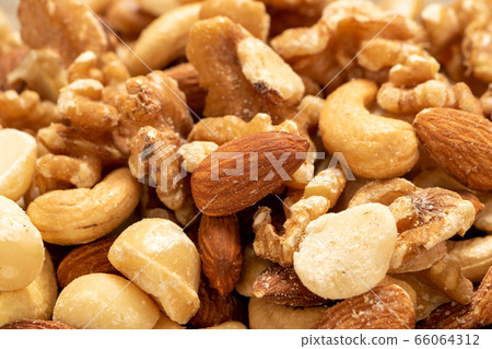 Mixed nuts (almonds, cashews, macadamia nuts, walnuts). 66064312