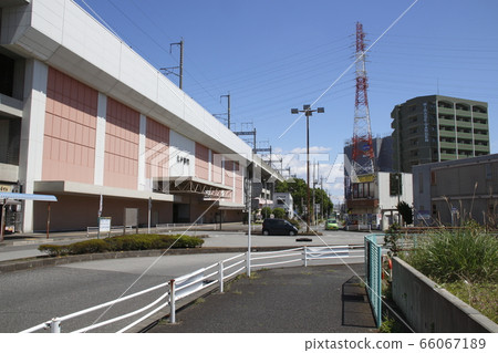 Saikyo Line at Kita Toda Station West Exit Saikyo Line at Kita Toda Station West Exit 66067189