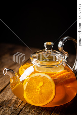 Hot citrus tea 66074345