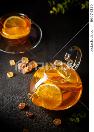 Hot citrus tea 66074350