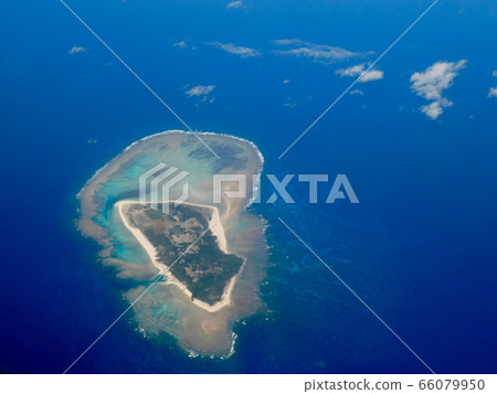 Over Yaeyama Minnajima Over Yaeyama Minnajima 66079950