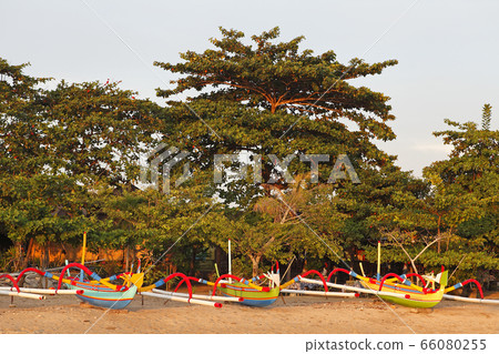 Jukung Fishing Boats on the Beach at Sanur 66080255