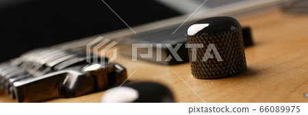 Classic shape wooden electric guitar with rosewood neck 66089975