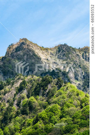 從神上池山看過的十勝富士山和八方眼 從神上池山看過的十勝富士山和八方眼 66093552