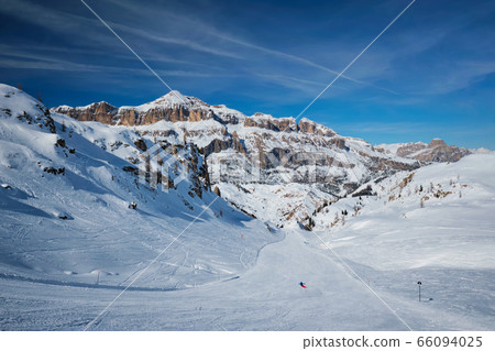 Ski resort in Dolomites, Italy Ski resort in Dolomites, Italy 66094025