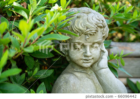 Garden ornament 1 Garden ornament 1 66096442