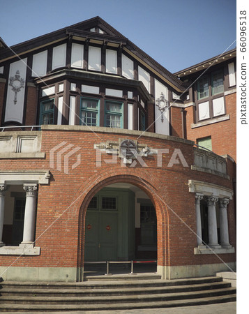 Taiwanese historical building "National Taiwan Museum of Railways" 66096518