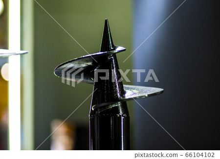 A heavy professional drill bit for concrete 66104102
