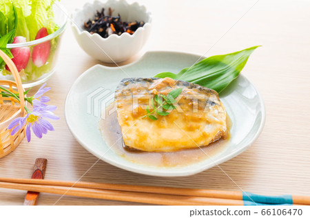Boiled mackerel soy sauce flavor 66106470