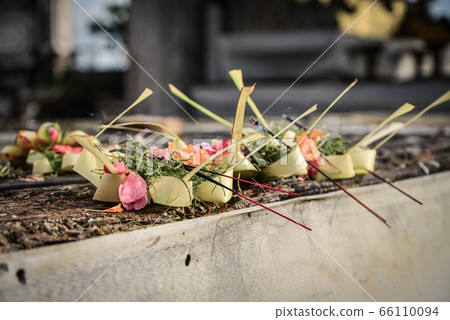 Traditional balinese offerings to gods in Bali 66110094