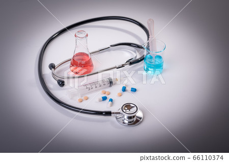 [Poor image of syringe and vaccine development] 66110374