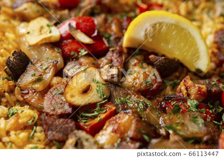 Steak paella Steak paella 66113447