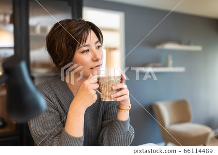 女性肖像 66114489