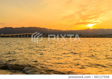 琵琶湖大橋夜景 琵琶湖大橋夜景 66117508