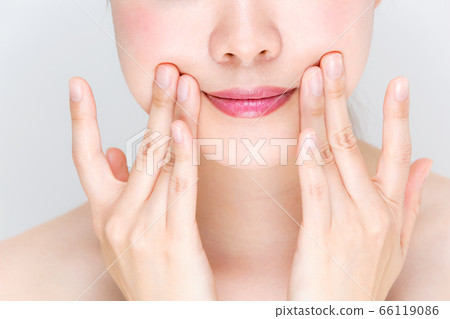 面部按摩 面部按摩 66119086