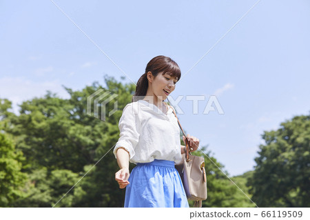 一位新鮮的小姐 一位新鮮的小姐 66119509