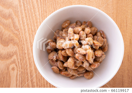 Eat natto for breakfast 66119917