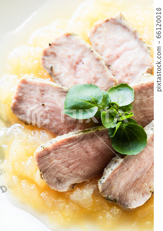 蘋果醬烤豬肉 66120018