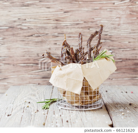 jerked meat, cow, deer, wild beast or biltong in 66121620